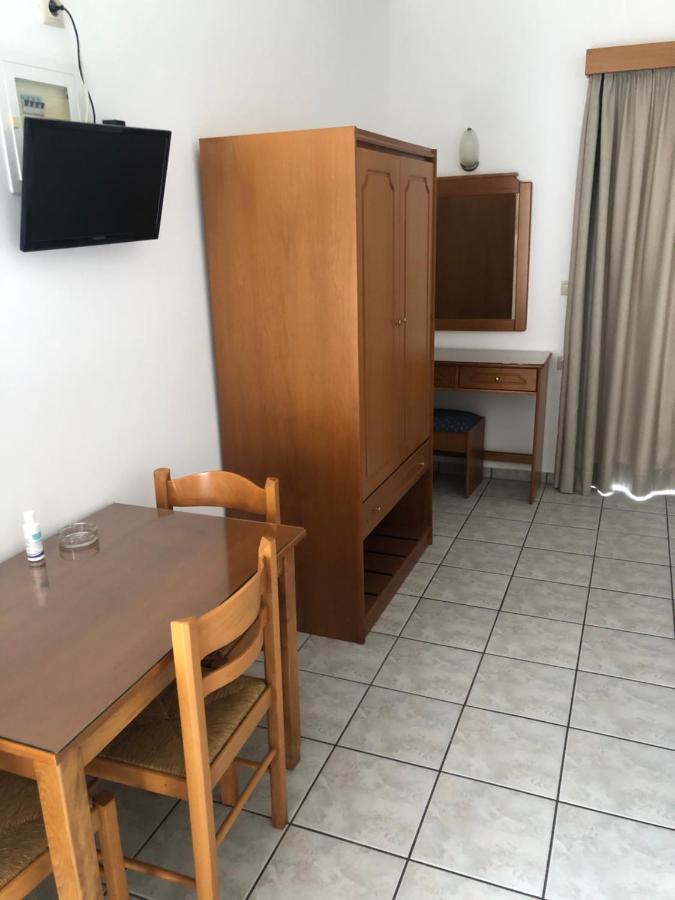 Platanés Dimitris Apartments المظهر الخارجي الصورة